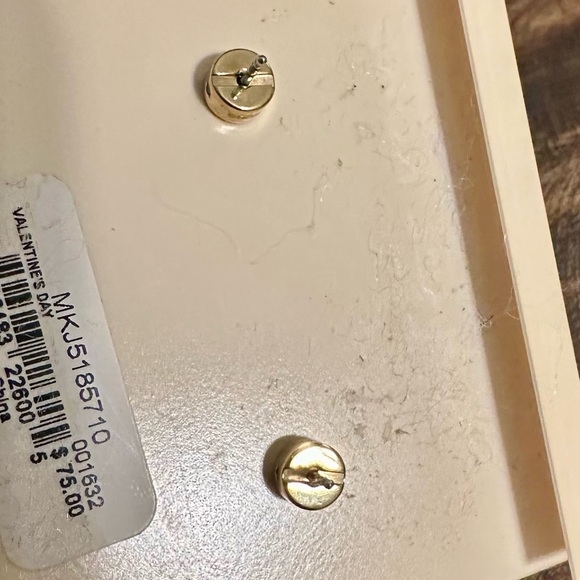 Michael Kors Green Stud Earrings - Picture 4 of 5